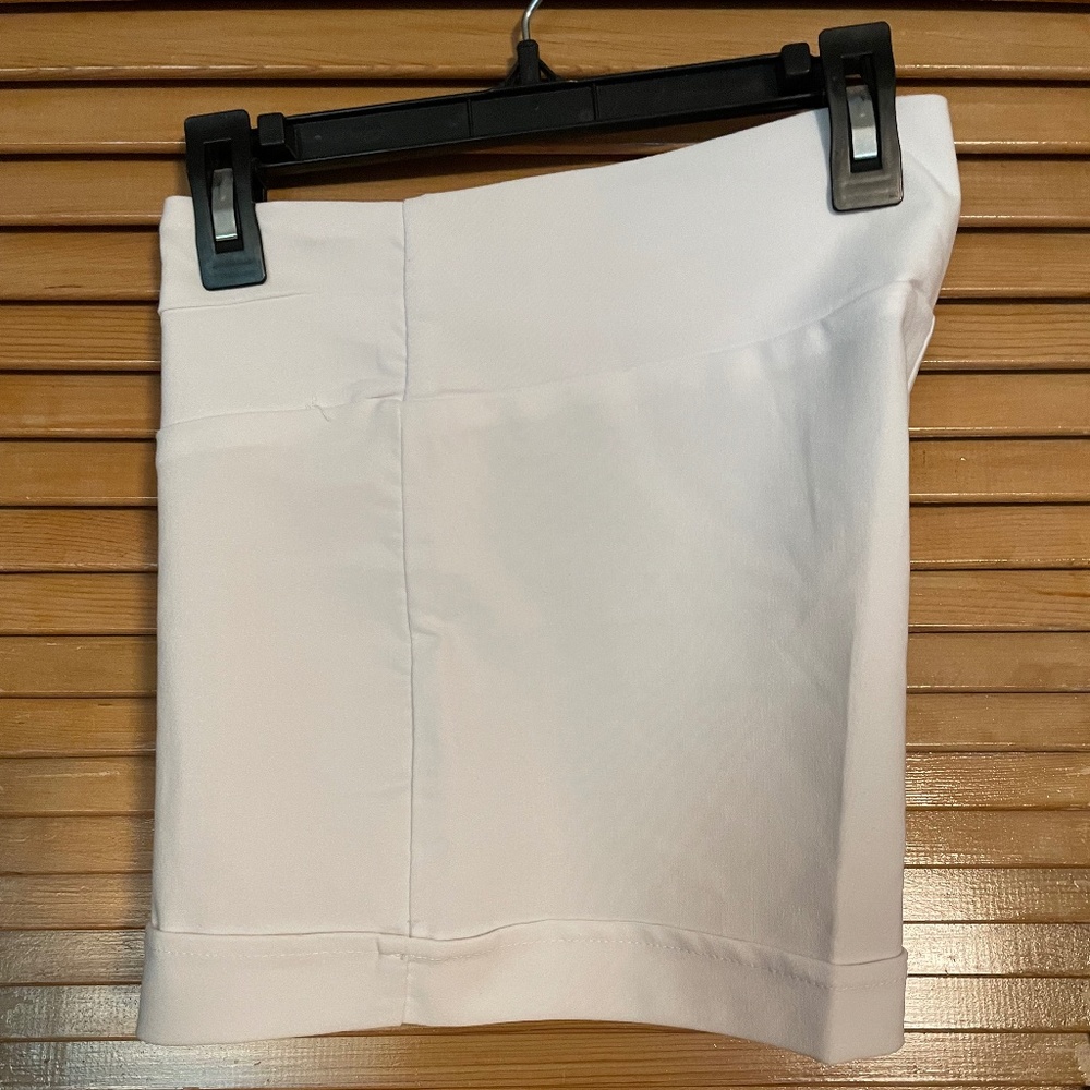 Goddess Ribbed White High-Waist Hot Shorts Size: 11/12